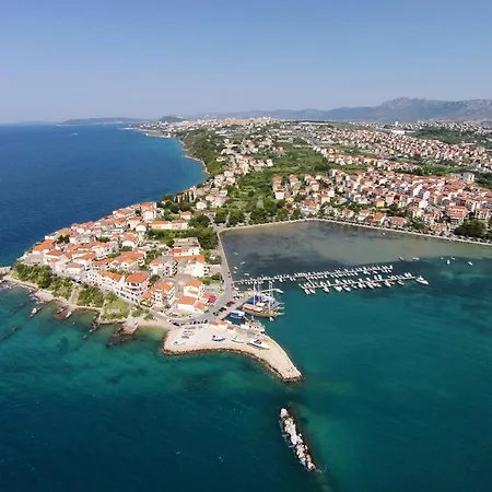 Apartamento By The Sea Stobrec, - 22838 Split