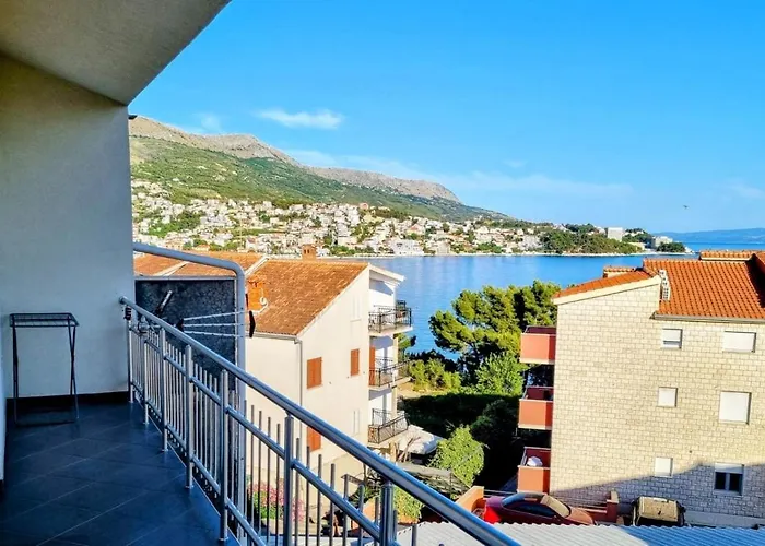 By The Sea Stobrec, - 22838 * Split